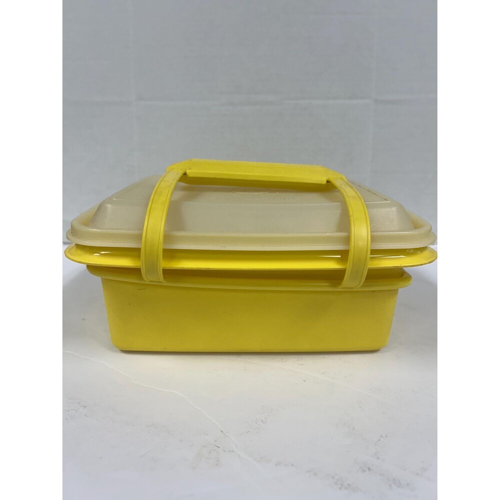 VTG Tupperware Lunch Tote Yellow